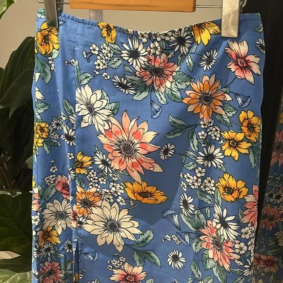 BOG Collective | Floral Midi Skirt - Picture 2 of 6
